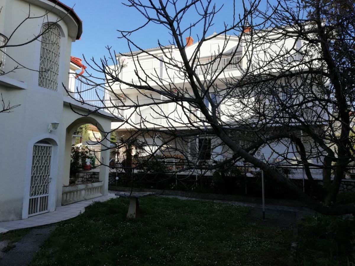Apartmani Marijana Selce Exterior foto